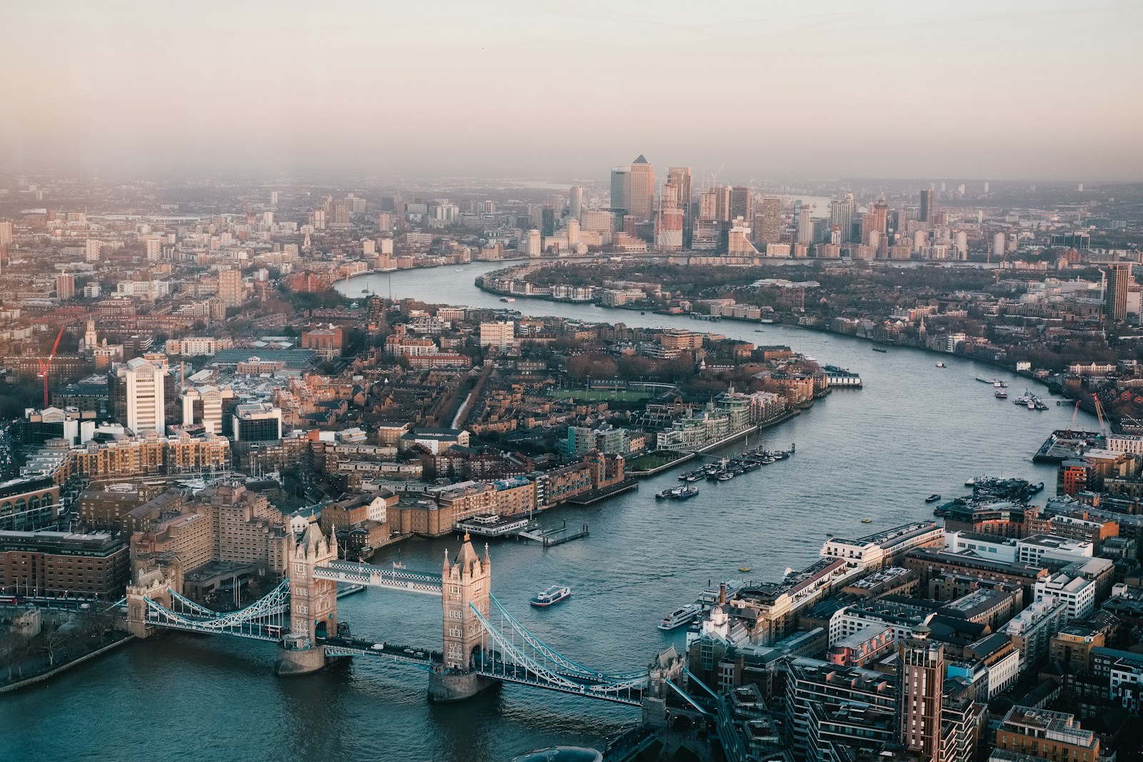 London aerial photography of London skyline during daytime