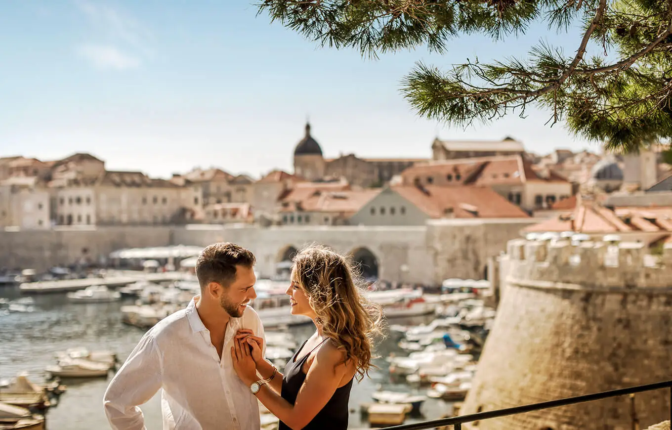 Objekti_Dubrovnik_VDPresident_V4_gallery_president-hotel-town-couple