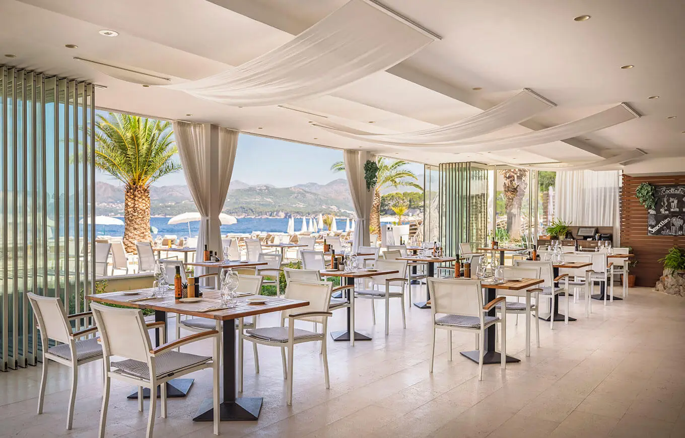 president-hotel-la-mar-restaurant-overview