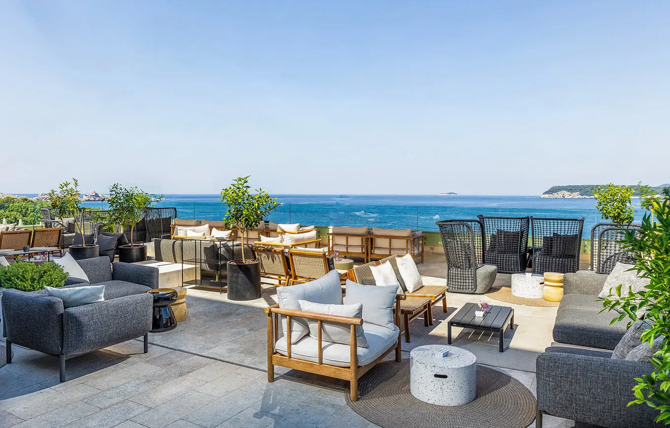 president-hotel-piano-bar-terrace-new